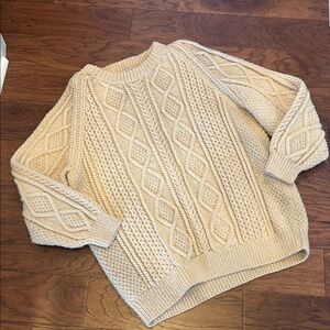 Yarn Point Crafts wool Sweater